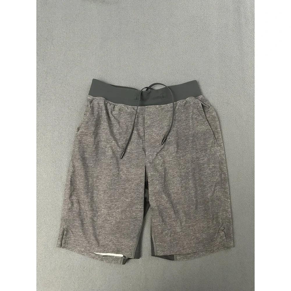 Lululemon T.H.E. Short Heathered Gray/Deep Coal Men's XS Linerless